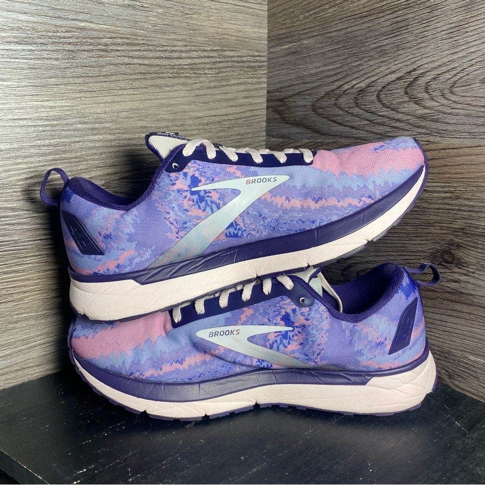 Brooks Women's Purple/Pink Running Shoes - Revel - Picture 5 of 7